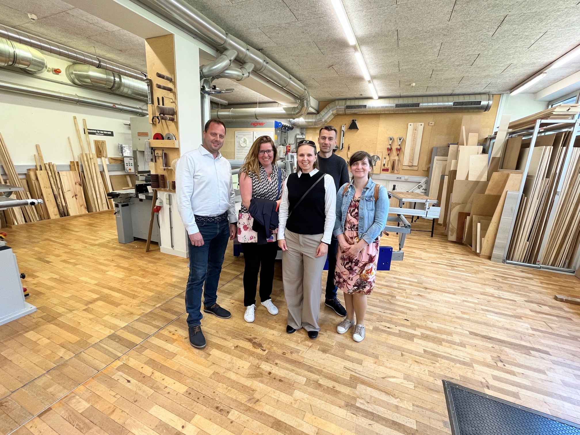 EUCLES Excellence Stories #1 Learning from the Cluster of Czech Furniture Manufacturers and its Gold label